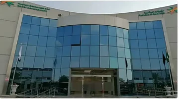 وزارة الموارد البشرية تعزز التحول الرقمي لتسهيل وصول كبار السن لخدماتها